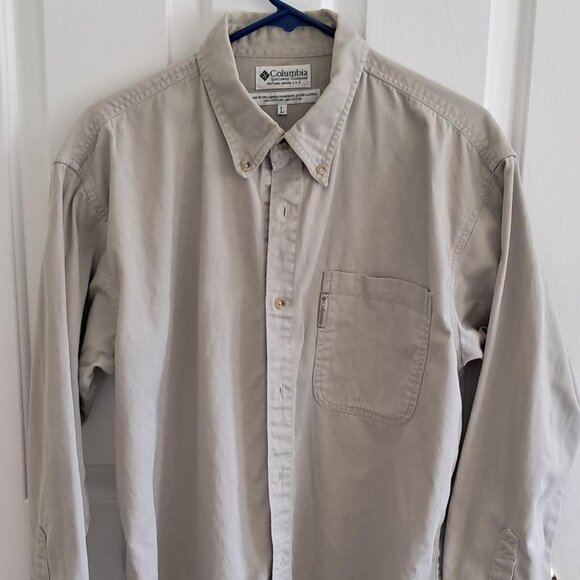 Men's Columbia Long Sleeve Button Down Shirt, Large, Light Green - Picture 1 of 6